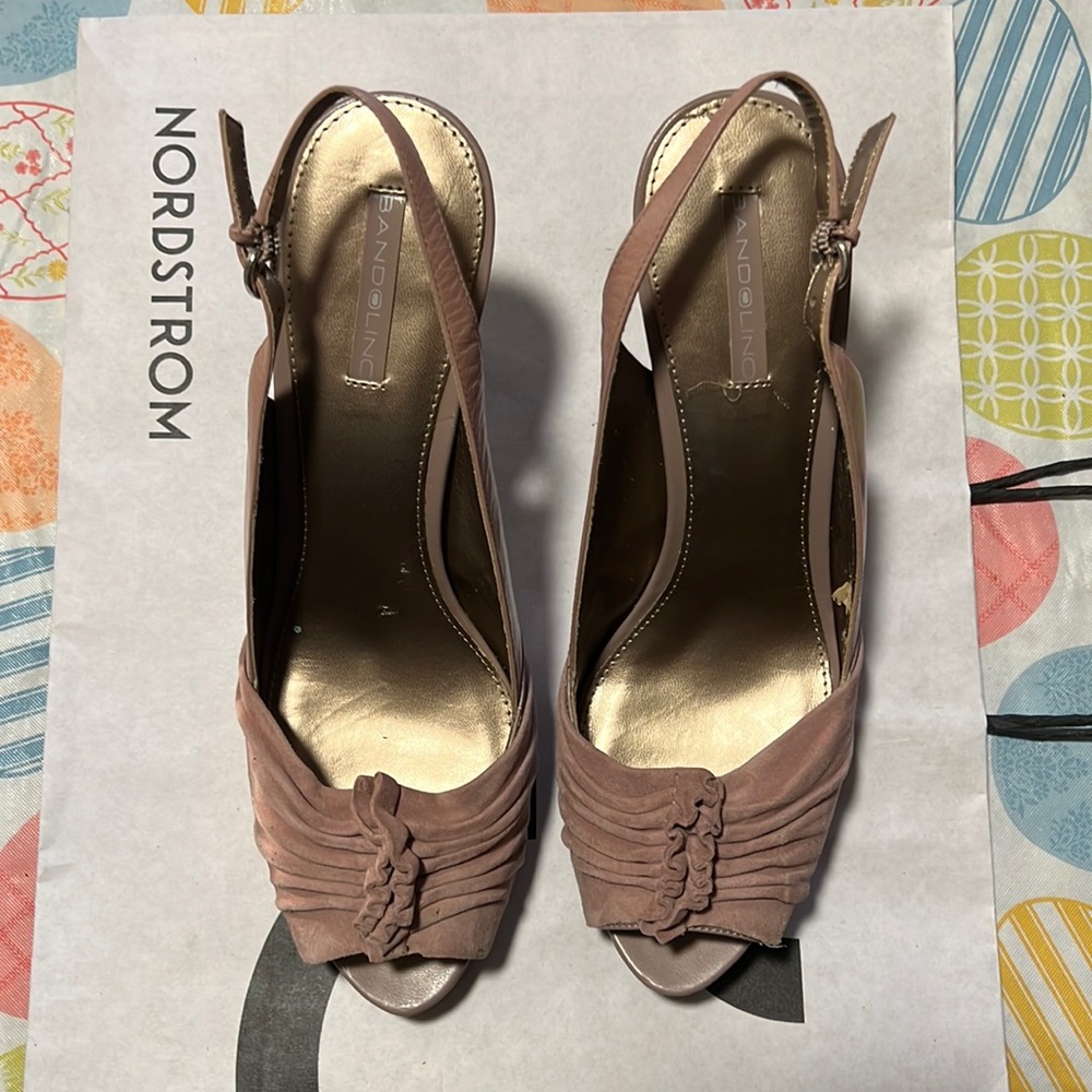 Bandolino Dusty Rose Open Toe Heels